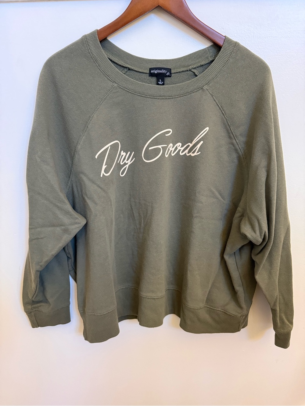 originality "Dry Goods" Graphic Sweatshirt | Women's L | Olive Green